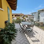Garda Harmonia - Pool, Garden - By Feet